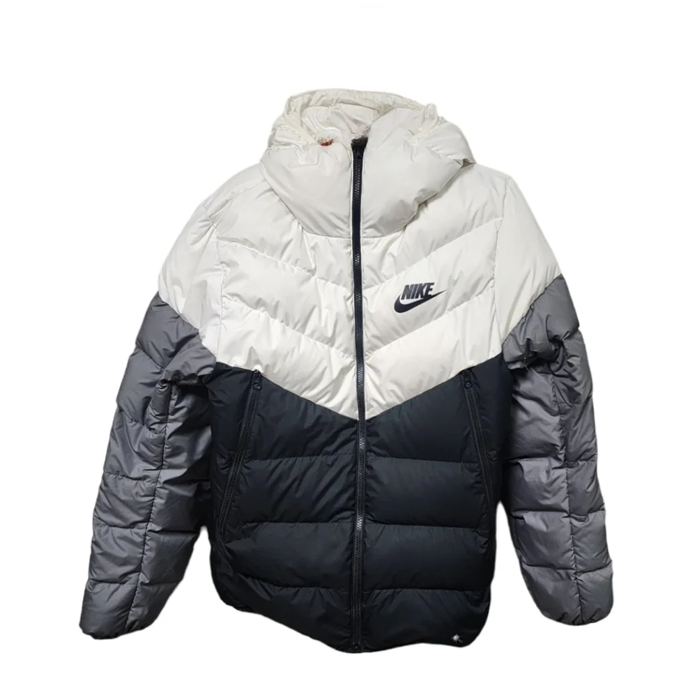 P*e様 NIKE hooded puffer down jacket sky P*e様 NIKE hooded puffer down jacket skyの通販はau PAY マーケット